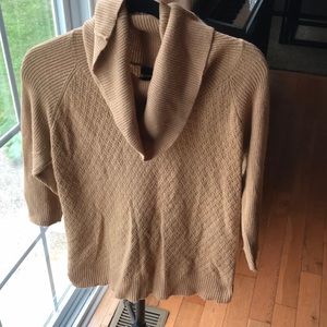 THE LIMITED Large Beige Sweater